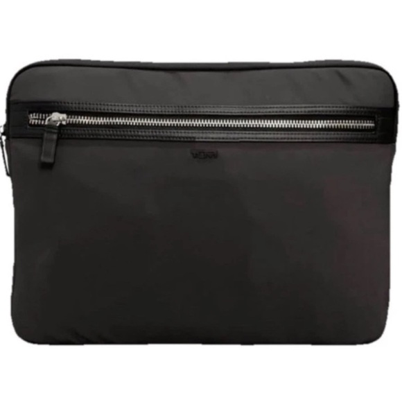 TUMI Kalvin Laptop Crossbody Messenger Unisex Adjustable Bag Black MSRP $395